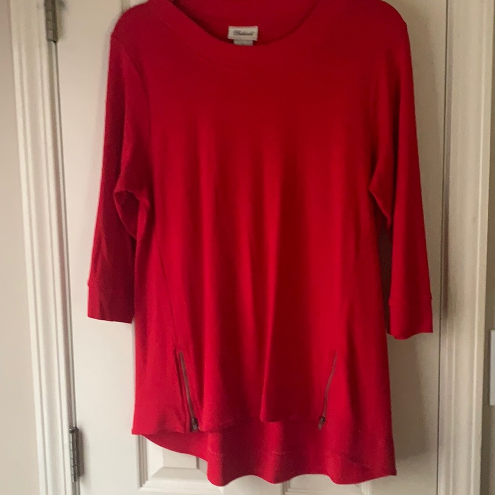 Distinct tee with 3/4 sleeves L